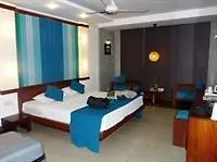 Hotel Premier Kandy 3*,